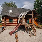 Srubové Rak Černá v Pošumaví