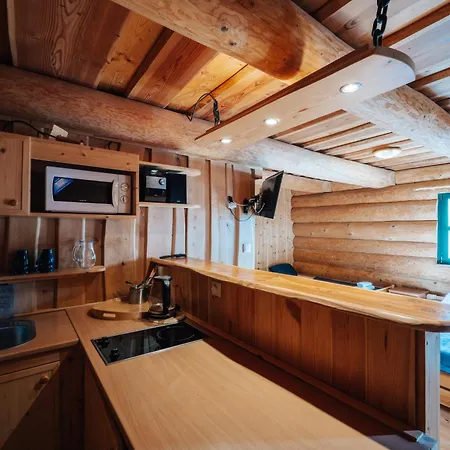 Maison d'hôtes Srubové Rak Černá v Pošumaví